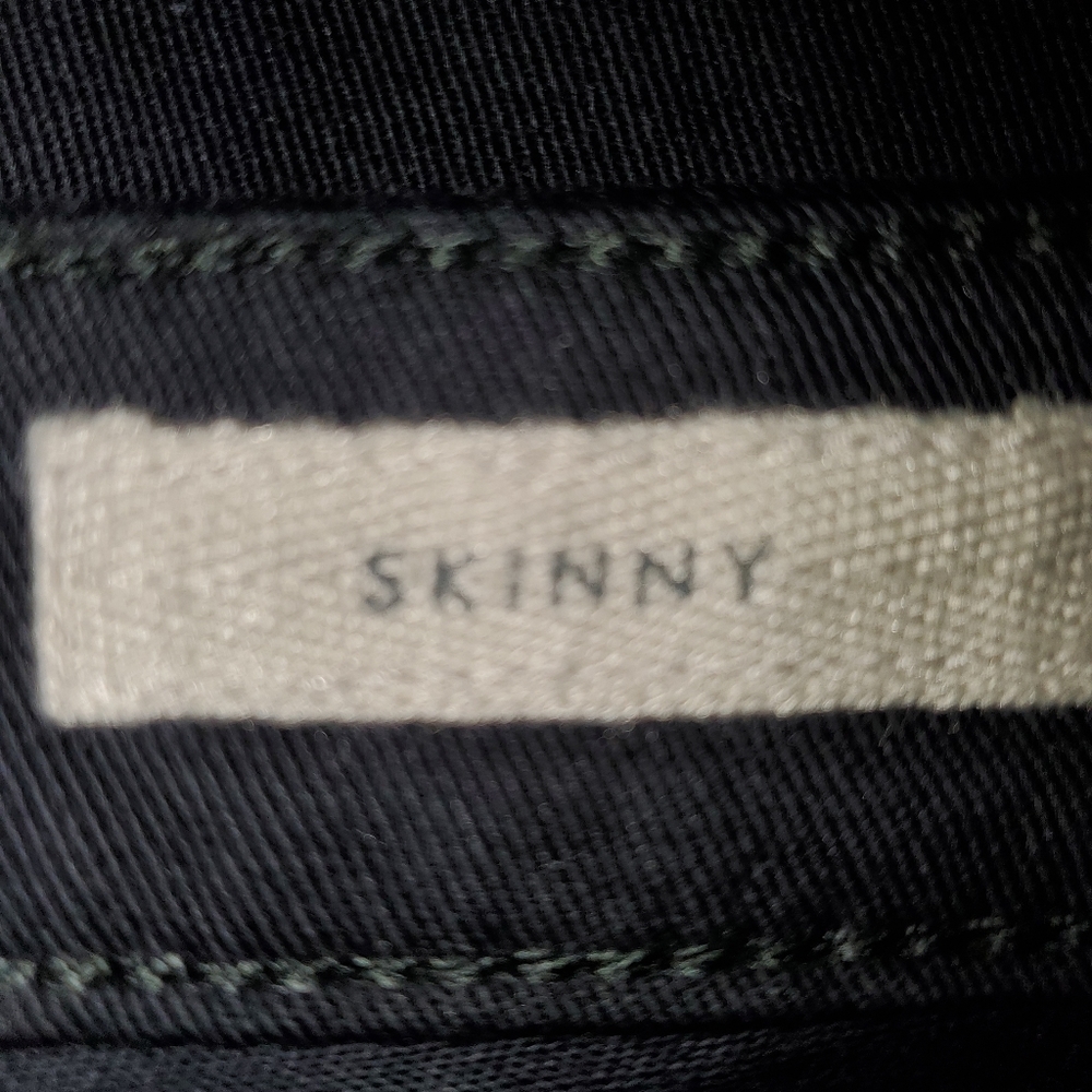 Jeans 🥳 - Picture 8 of 8